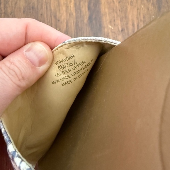 Vince Camuto Leather Haydan Snake Slide Sandals Size 6M - Picture 6 of 6